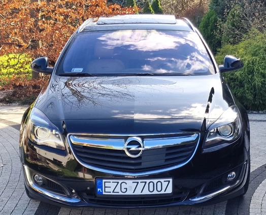 Opel Insignia cena 59900 przebieg: 127810, rok produkcji 2016 z Zgierz małe 529